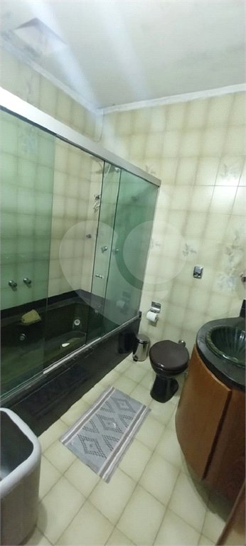 Casa à venda com 3 quartos, sendo 1 suíte, em Vila Scarpelli, Santo André, SP