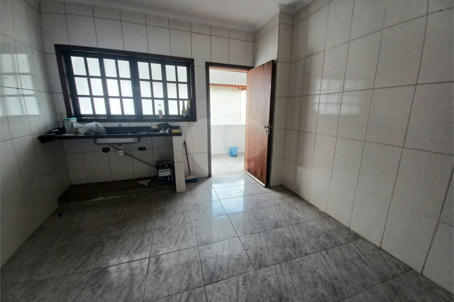 Sobrado à venda com 4 quartos, sendo 1 suíte, em Tucuruvi, São Paulo, SP