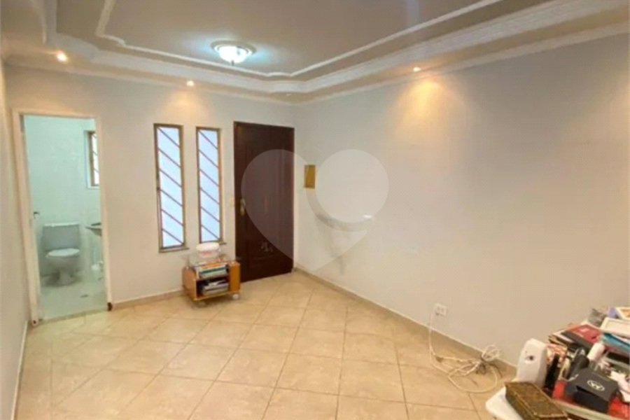 Sobrado à venda com 2 quartos, sendo 1 suíte,  em Jardim Regina, São Paulo, SP