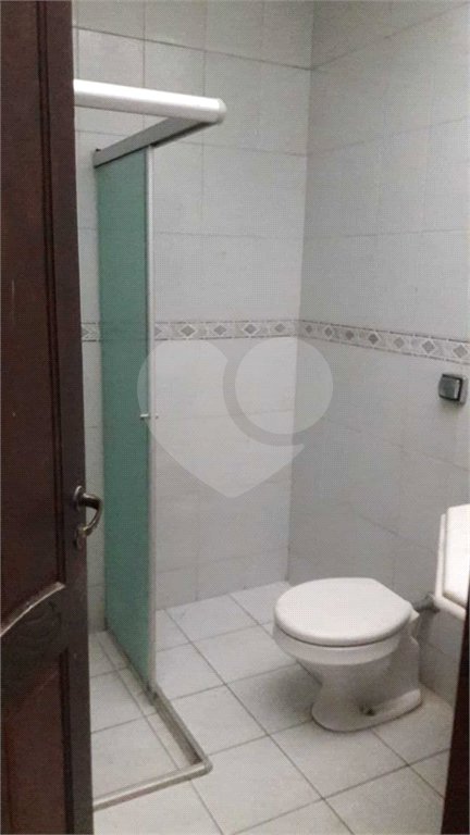 Casa à venda com 4 quartos, sendo 1 suíte, em Vila Santa Terezinha, Várzea Paulista, SP