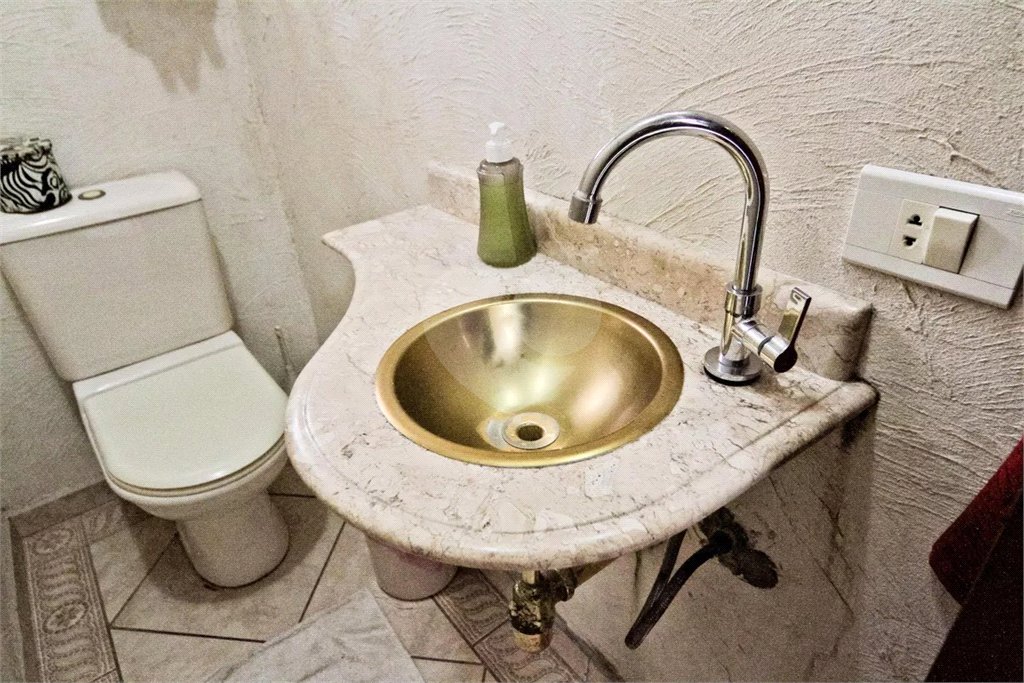 Casa à venda com 3 quartos em Chora Menino, São Paulo, SP