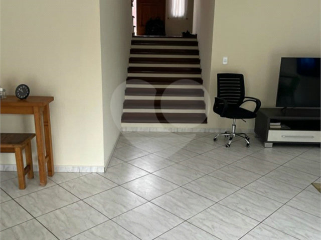 Casa à venda com 4 quartos, sendo 1 suíte,  no condomínio Estancia da Serra / Residencial Nova Mairipora, Mairiporã - SP