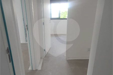 Apartamento à venda com 3 quartos, sendo 1 suíte, em Jardim Satélite, São José dos Campos, SP