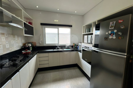 Casa à venda com 3 quartos, sendo 1 suíte,  no condomínio Golden Park Residence, Sorocaba - SP