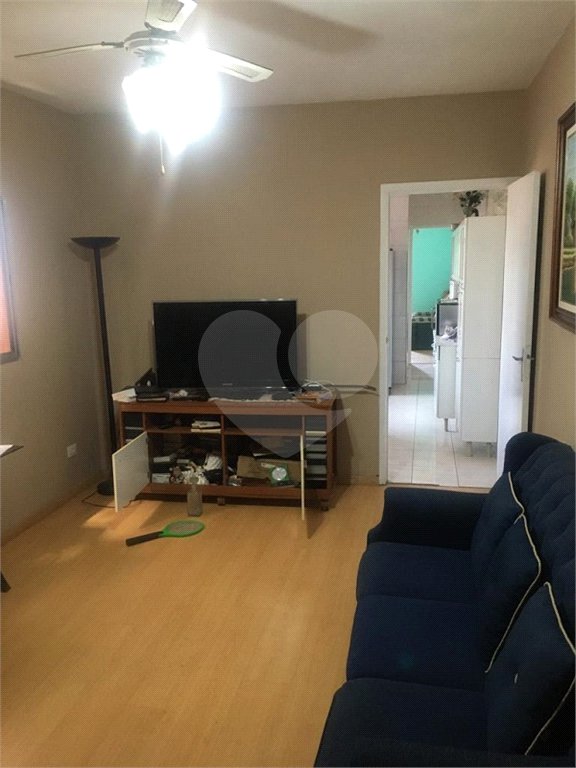 Casa à venda com 3 quartos em Vila Pirajussara, São Paulo, SP