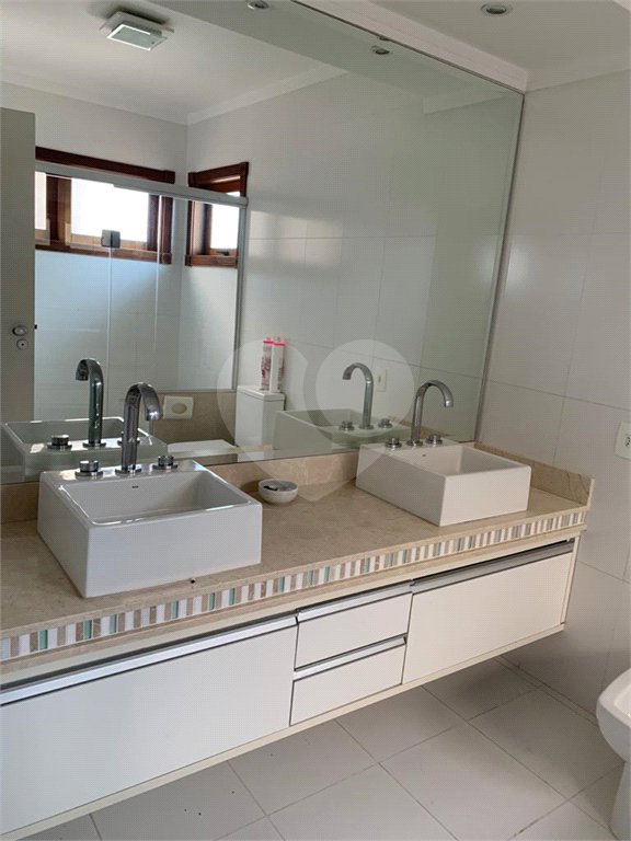 Casa à venda com 5 suítes no condomínio Jardim São Felipe, Atibaia - SP