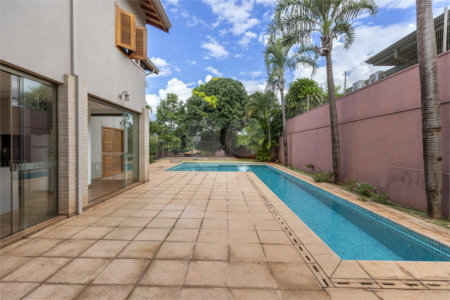 Casa à venda com 4 quartos, sendo 3 suítes,  no condomínio Royal Park, Ribeirão Preto - SP