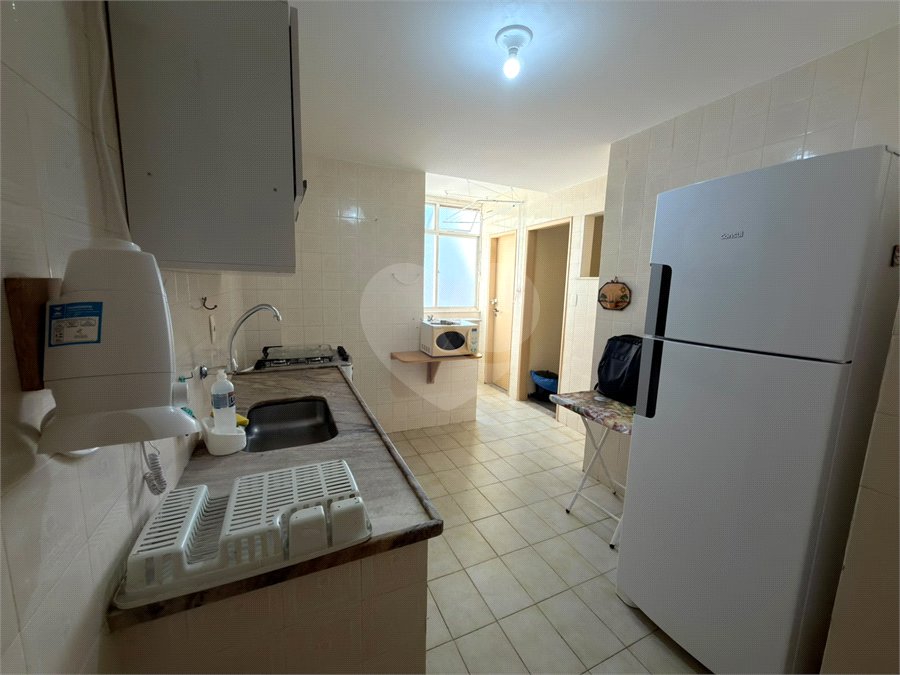 Cobertura à venda com 4 quartos, sendo 2 suítes,  em Braga, Cabo Frio, RJ