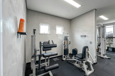 Apartamento à venda com 2 quartos em Vila Anastácio, São Paulo, SP