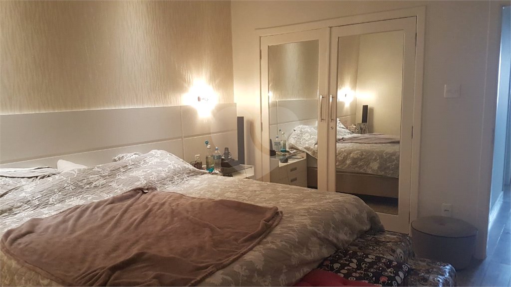 Sobrado à venda com 3 quartos em Jardim São Paulo(zona Norte), São Paulo, SP