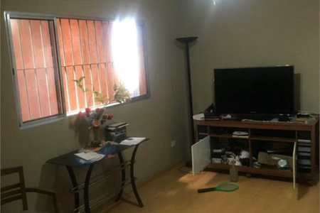 Casa à venda com 3 quartos em Vila Pirajussara, São Paulo, SP