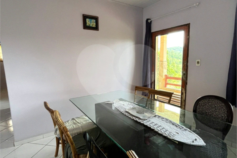 Casa à venda com 5 quartos em Luiz Fagundes, Mairiporã, SP