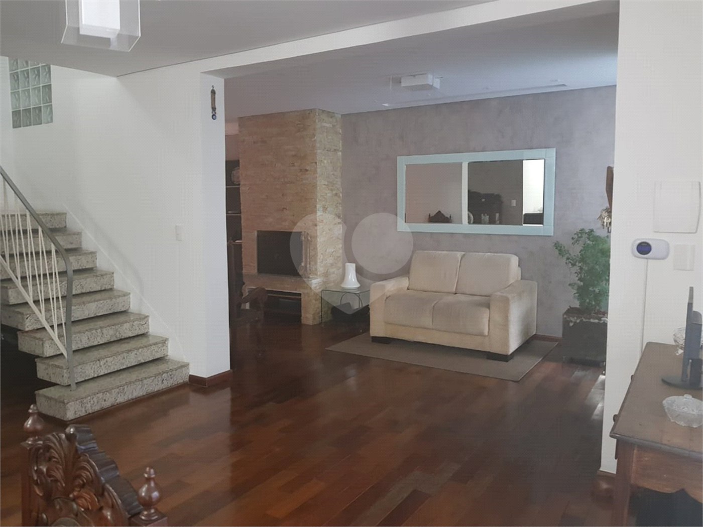 Casa à venda com 3 suítes em Campo Belo, São Paulo, SP