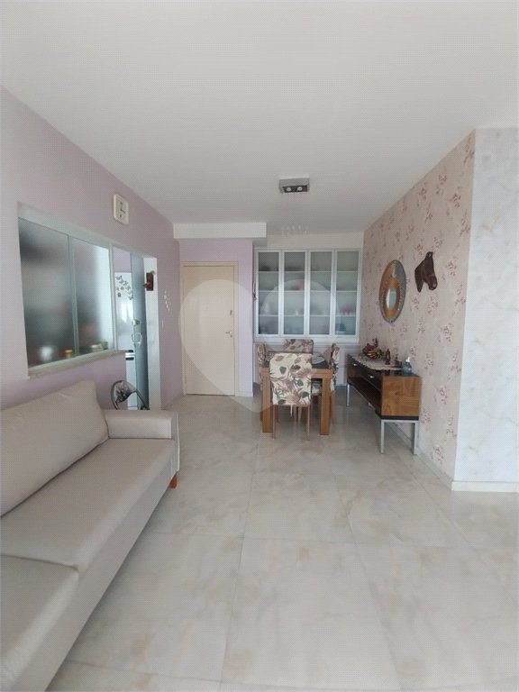 Apartamento à venda com 3 quartos, sendo 1 suíte, em Vila Rubens, Mogi das Cruzes, SP