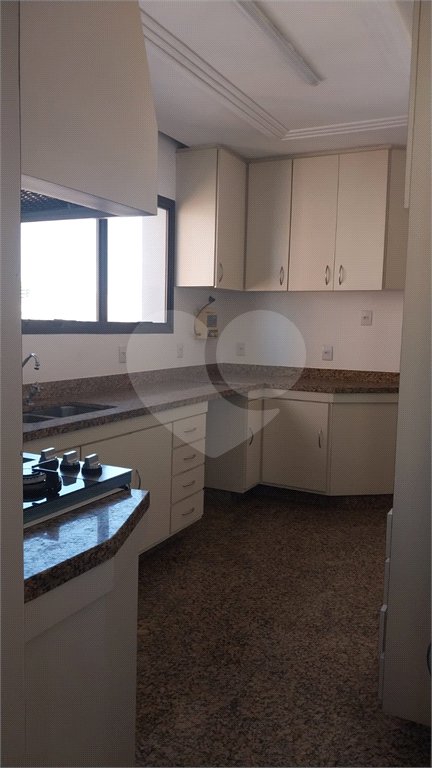 Apartamento à venda ou para alugar com 5 quartos, sendo 3 suítes, em Tatuapé, São Paulo, SP
