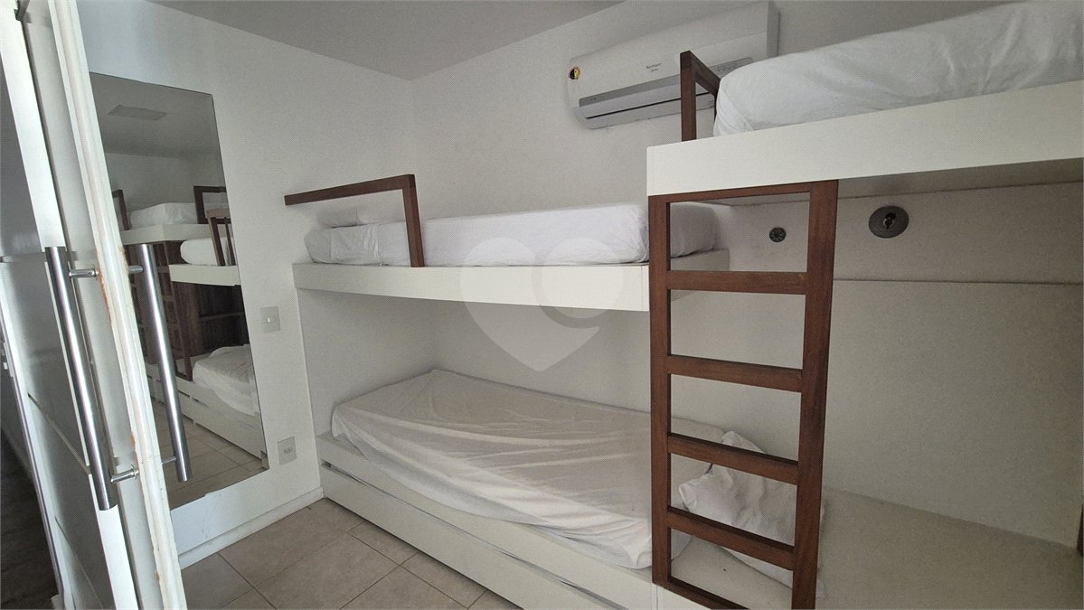 Casa em condomínio à venda com 3 quartos, sendo 2 suítes, em Geribá, Armação dos Búzios, RJ