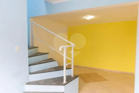Casa à venda com 4 quartos, sendo 2 suítes, em Vila Buenos Aires, São Paulo, SP