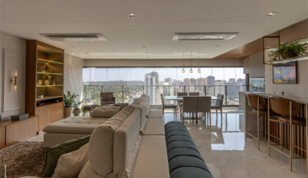 Apartamento à venda com 4 quartos, sendo 2 suítes,  em Campo Belo, São Paulo, SP