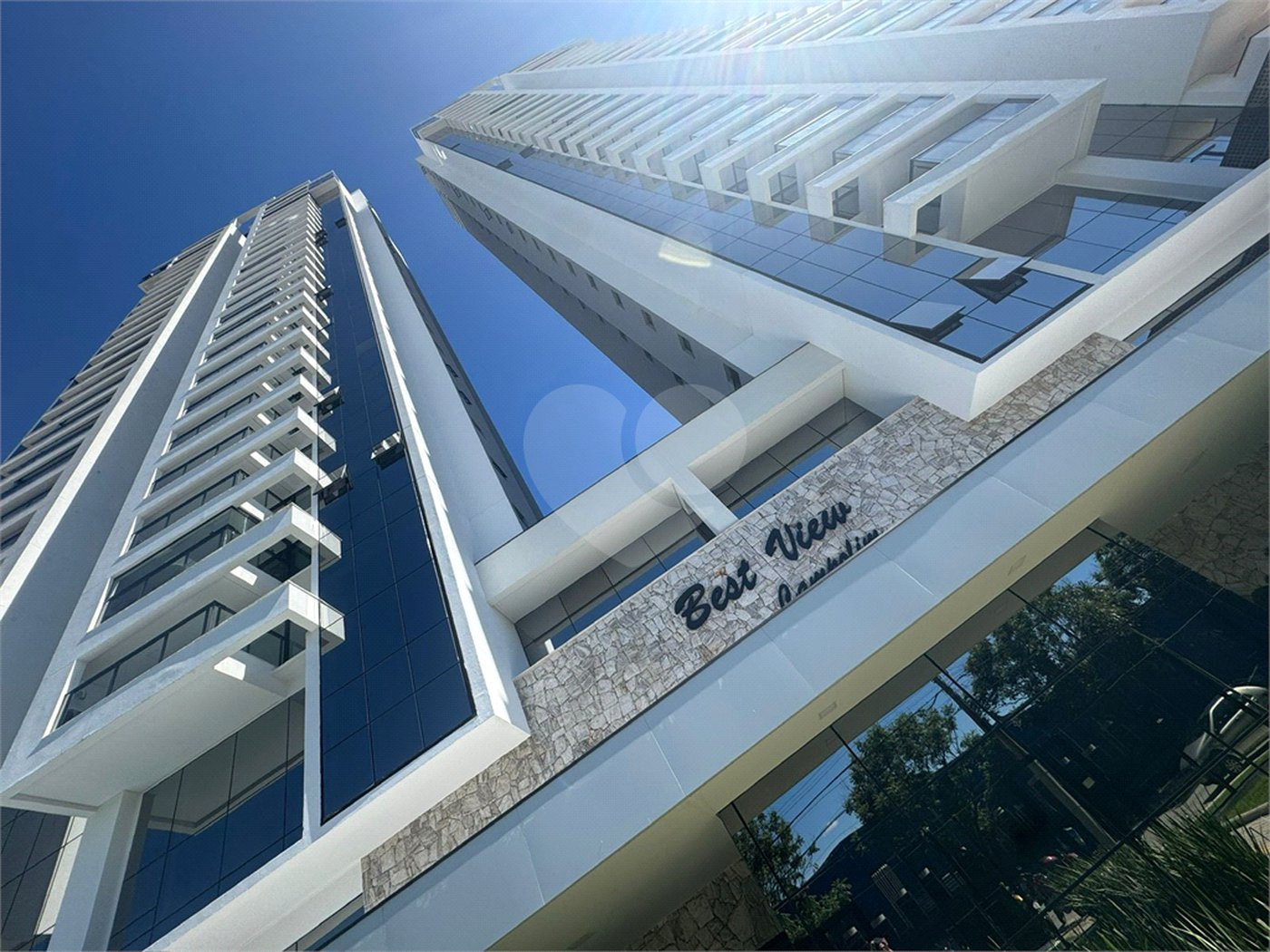 Apartamento à venda ou para alugar com 3 suítes em Parque Campolim, Sorocaba, SP