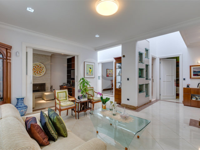 Casa à venda com 2 suítes em Alto da Boa Vista, São Paulo, SP