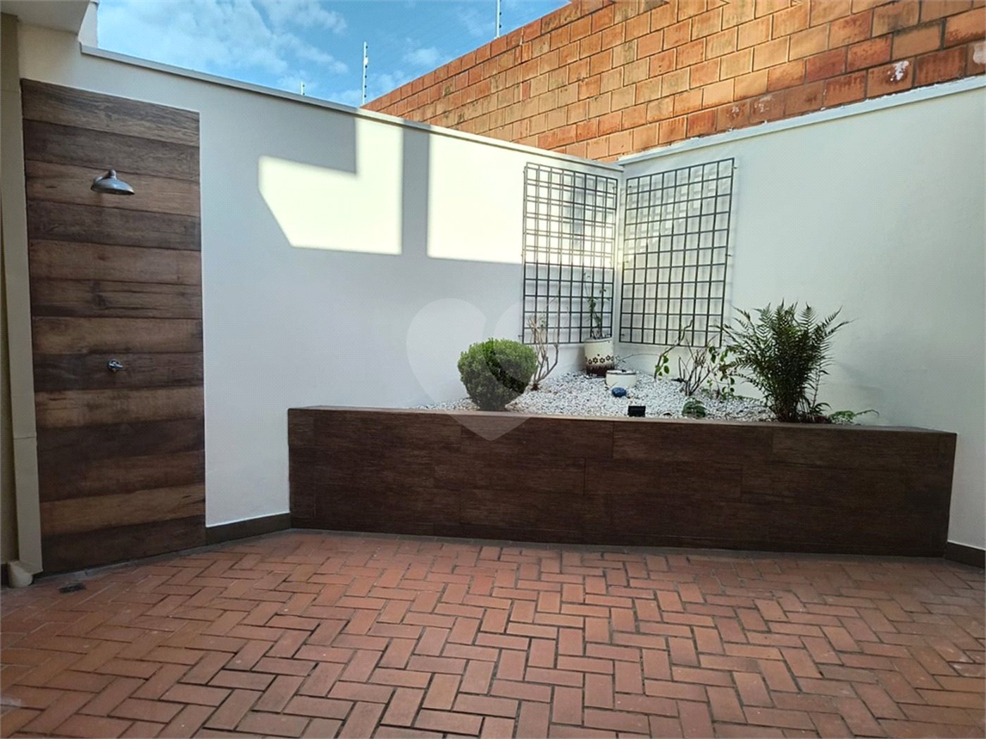Casa à venda ou para alugar com 3 quartos, sendo 1 suíte, no condomínio Vista Verde, Indaiatuba - SP