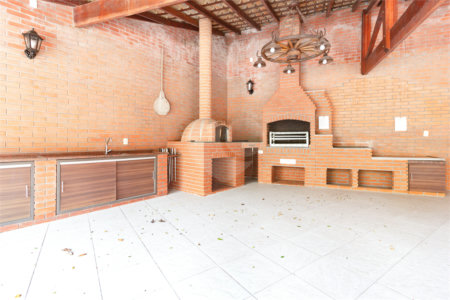 Apartamento à venda com 4 quartos, sendo 2 suítes,  em Jardim Parque Morumbi, São Paulo, SP