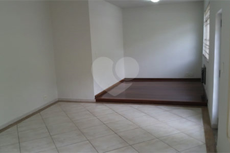 Casa à venda com 5 quartos, sendo 2 suítes, em Andaraí, Rio de Janeiro, RJ