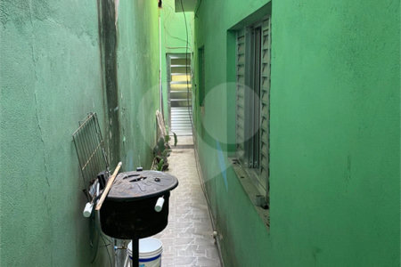 Sobrado à venda com 4 quartos em Jardim Santa Luzia de Poa, Itaquaquecetuba, SP