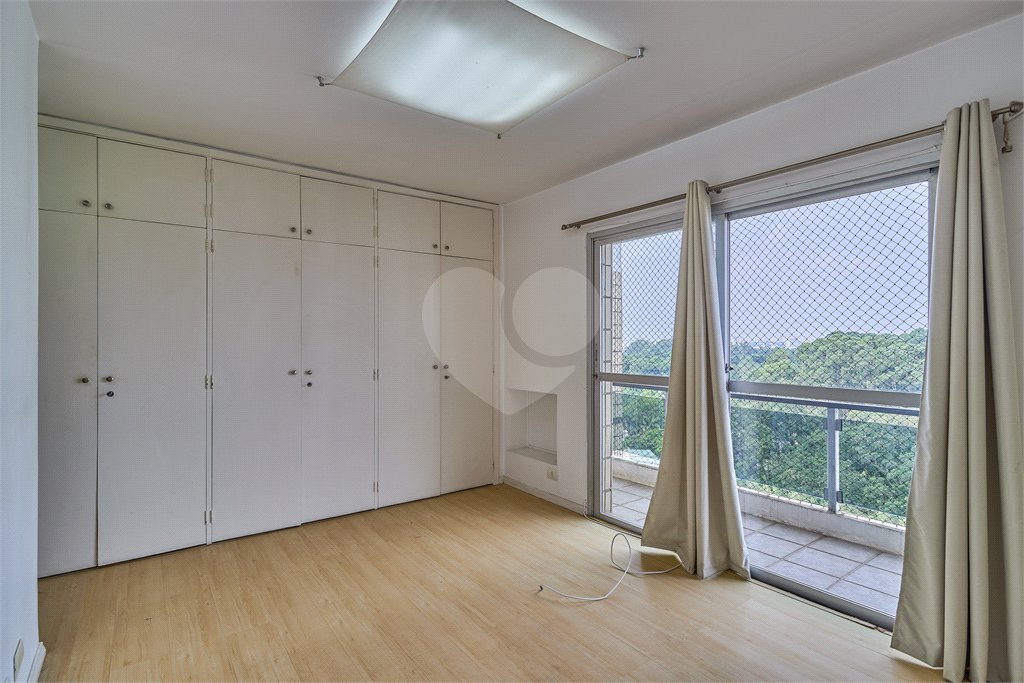 Cobertura à venda ou para alugar com 5 quartos, sendo 2 suítes, em Alto da Boa Vista, São Paulo, SP