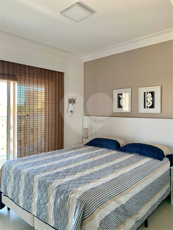 Apartamento à venda com 3 quartos, sendo 1 suíte,  em Jardim Belmar, Guarujá, SP