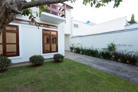 Casa de Vila à venda com 3 quartos, sendo 1 suíte, em Planalto Paulista, São Paulo, SP