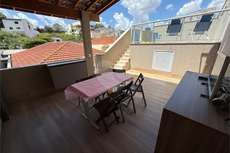 Sobrado à venda com 5 quartos, sendo 3 suítes, em Jardim França, São Paulo, SP