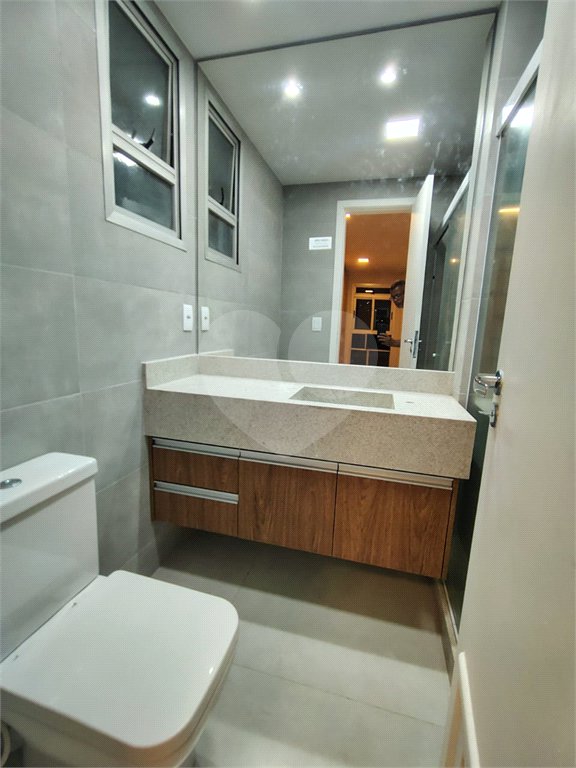 Apartamento à venda com 3 quartos, sendo 2 suítes, em Rio Comprido, Rio de Janeiro, RJ