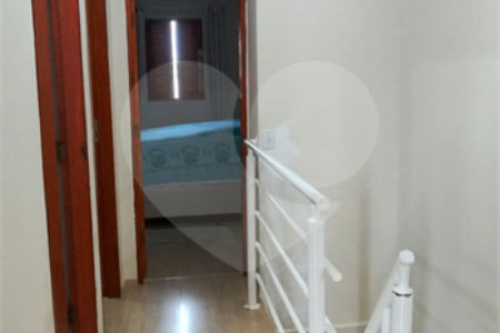 Casa à venda com 3 quartos, sendo 1 suíte,  no condomínio Residencial San Torino, Mogi das Cruzes - SP