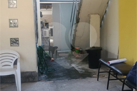 Casa à venda com 4 quartos em Campo Grande, Rio de Janeiro, RJ