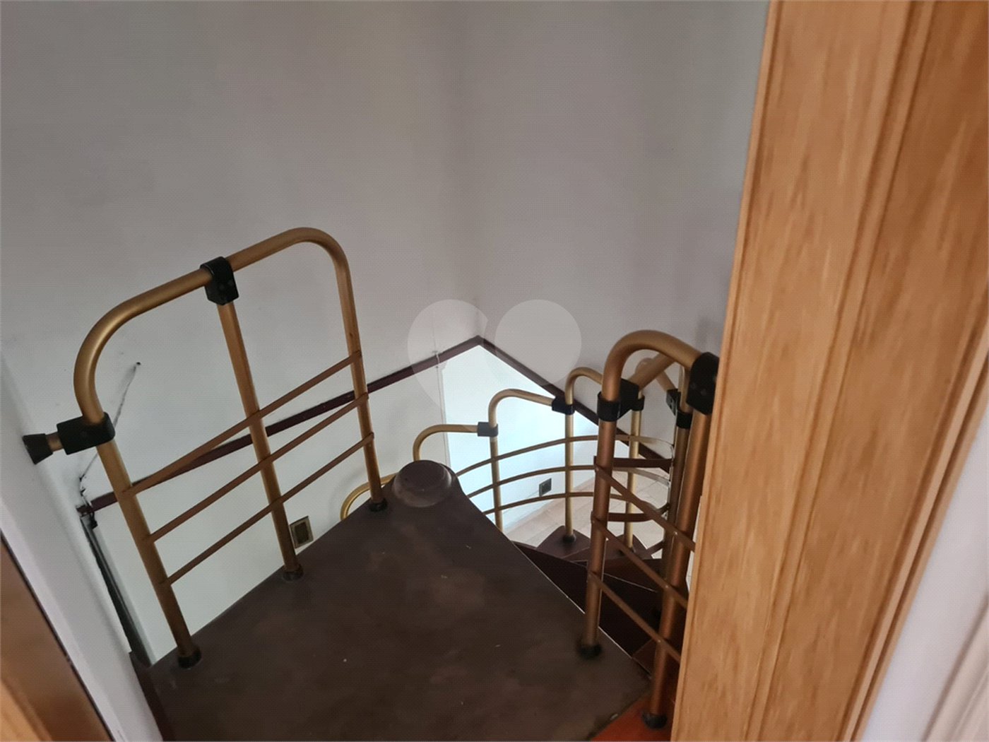 Sobrado à venda com 2 quartos, sendo 1 suíte, em Jardim Ivana, São Paulo, SP