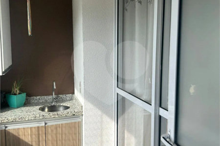 Apartamento à venda com 2 quartos em Taboão, Diadema, SP