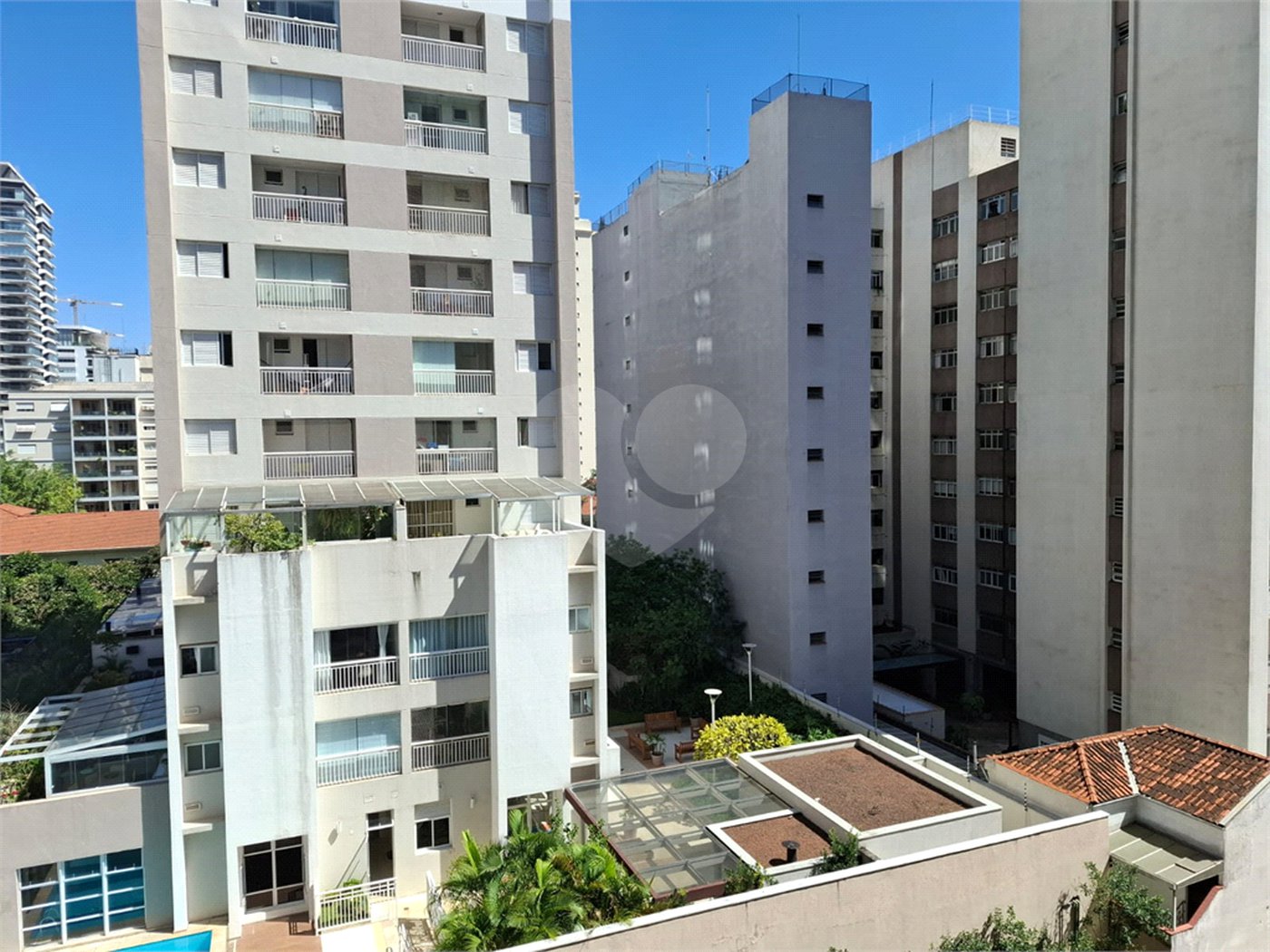 Apartamento à venda com 2 quartos, sendo 1 suíte,  em Pinheiros, São Paulo, SP