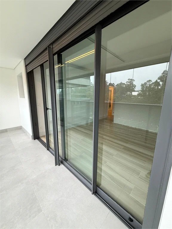 Apartamento para alugar com 4 suítes em Jardim Fonte do Morumbi, São Paulo, SP