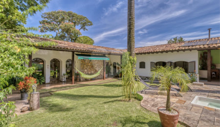 Casa Térrea à venda com 4 suítes em Alto da Boa Vista, São Paulo, SP