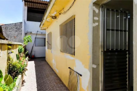 Casa à venda com 3 quartos, sendo 1 suíte,  em Jardim Aida, Guarulhos, SP
