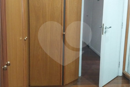 Apartamento à venda ou para alugar com 5 quartos, sendo 3 suítes,  em Tatuapé, São Paulo, SP