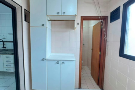 Apartamento com 3 dormitórios à venda, 103 m² por R$ 765.000,00 - Embaré - Santos/SP