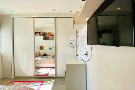 Apartamento à venda com 3 quartos, sendo 1 suíte, no Centro, São Bernardo do Campo, SP