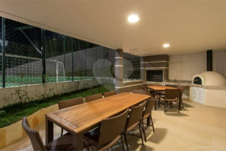 Apartamento à venda ou para alugar com 3 quartos, sendo 1 suíte,  em Parque Reboucas, São Paulo, SP