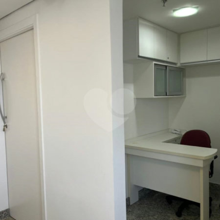 Sala à venda em Vila Mariana, São Paulo, SP