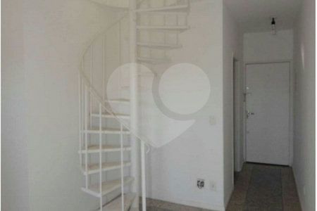 Apartamento à venda com 2 quartos, sendo 1 suíte,  em Vila Parque Jabaquara, São Paulo, SP