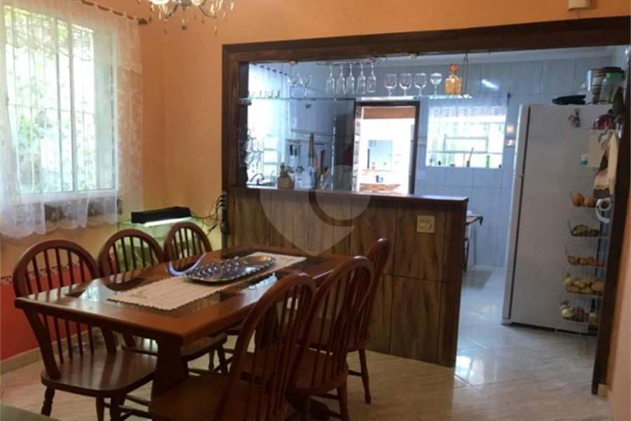 Sobrado à venda com 2 quartos, sendo 1 suíte, em Horto, São Paulo, SP