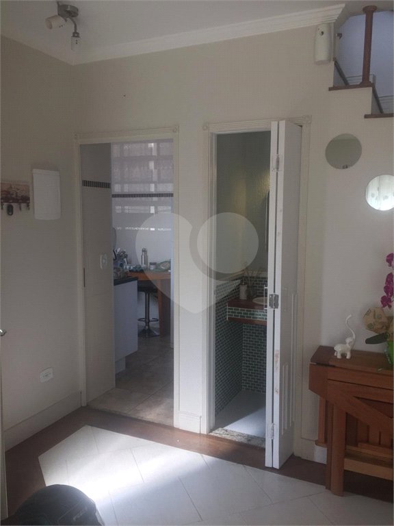 Casa à venda com 2 quartos, sendo 1 suíte, no condomínio Residencial Vila da Serra, São Paulo - SP