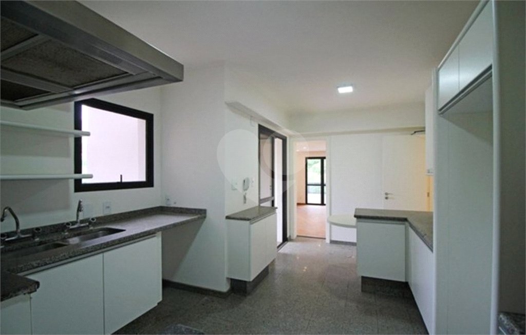 Apartamento à venda com 4 quartos, sendo 3 suítes, em Vila Suzana, São Paulo, SP